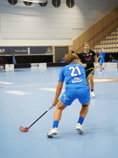 Matchbild från CL98IC med spelare i aktion